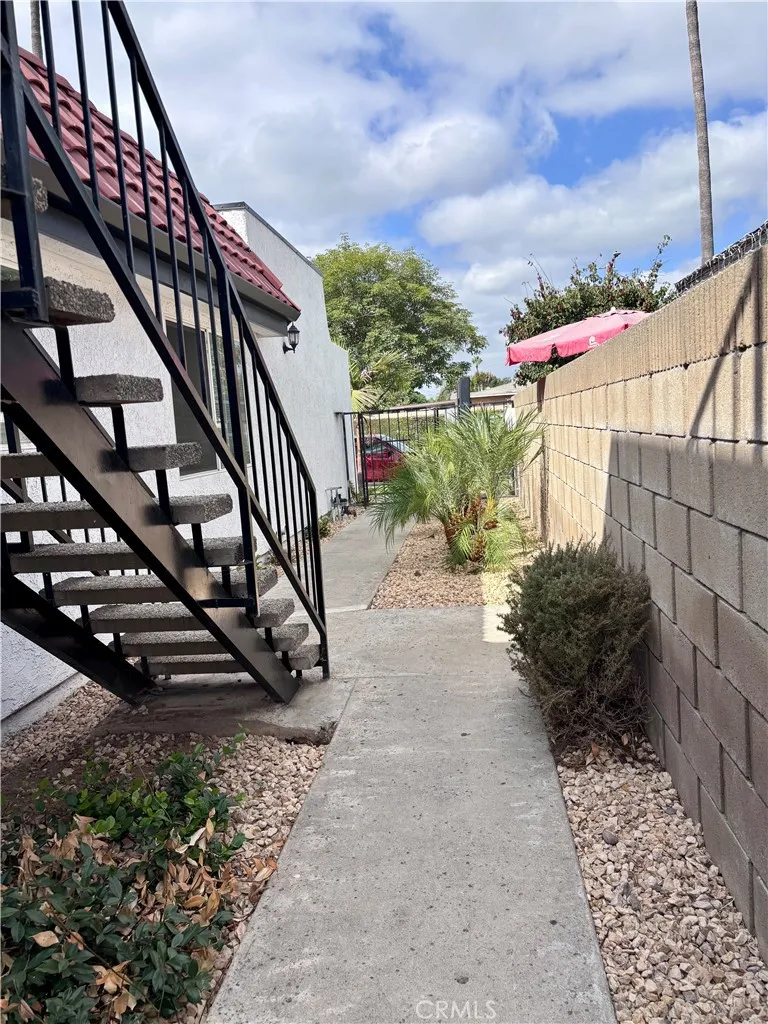 840 Anaheim ## B Anaheim, CA 92805