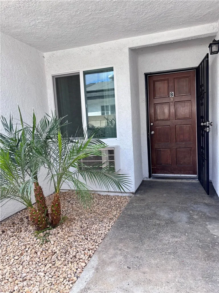 840 Anaheim ## B Anaheim, CA 92805