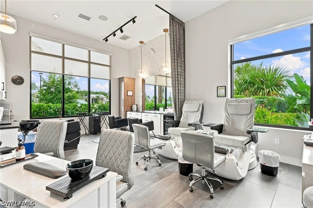 Triesta Lane Naples, FL 34114