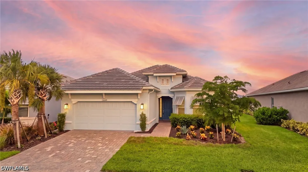 Triesta Lane Naples, FL 34114