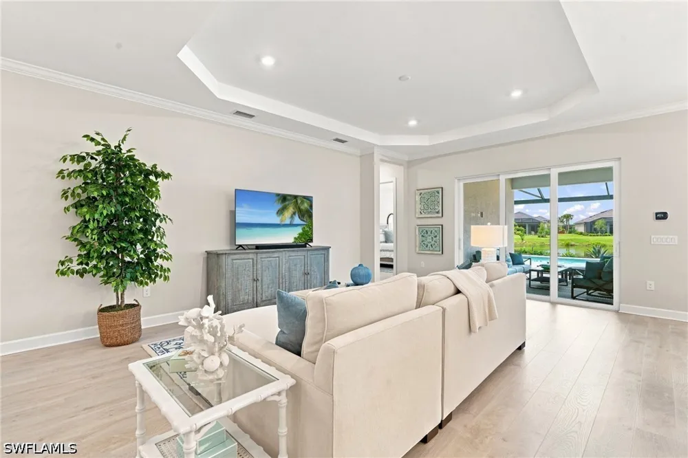 Triesta Lane Naples, FL 34114