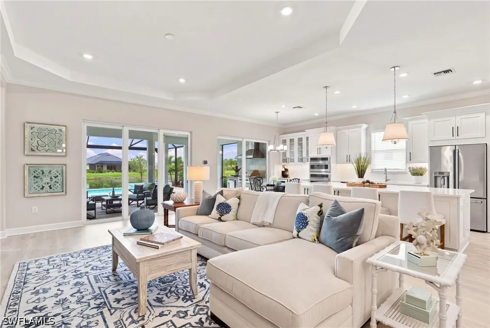 Triesta Lane Naples, FL 34114