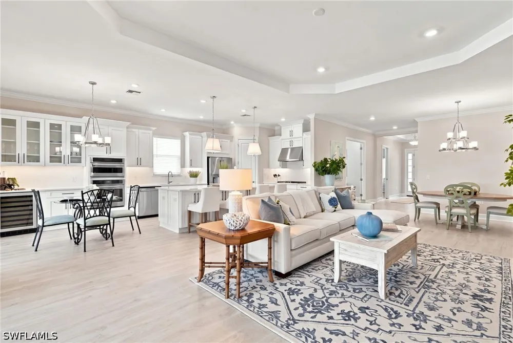 Triesta Lane Naples, FL 34114