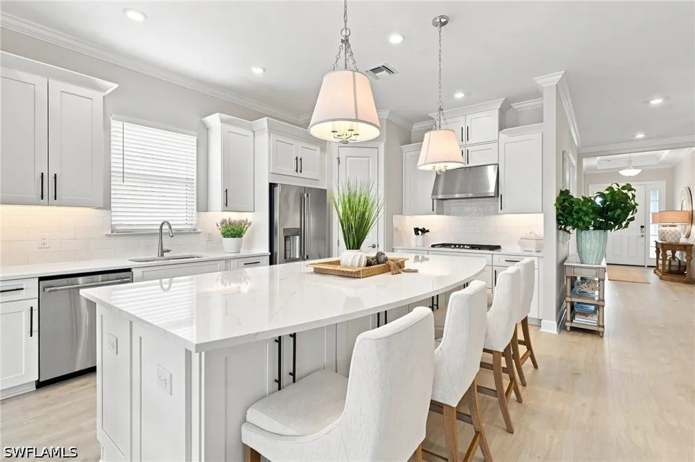 Triesta Lane Naples, FL 34114
