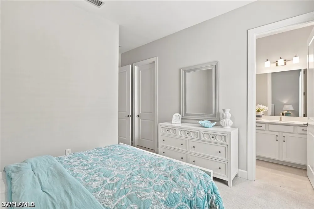 Triesta Lane Naples, FL 34114
