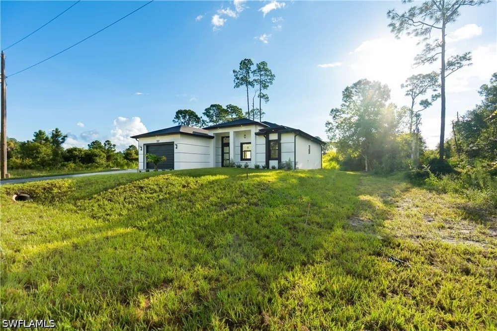 Lownde Avenue S Lehigh Acres, FL 33974