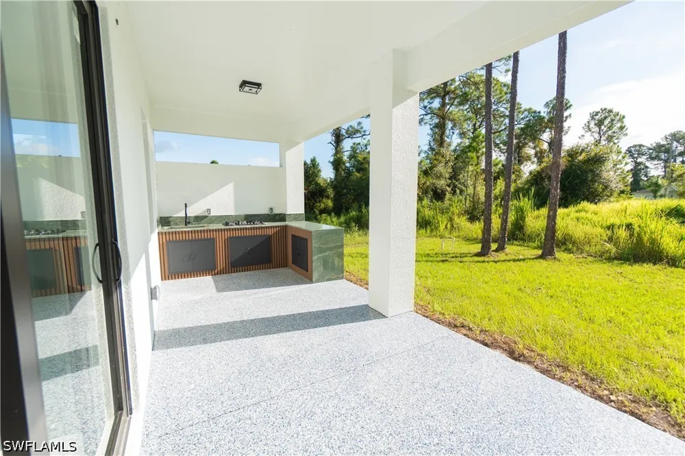 Lownde Avenue S Lehigh Acres, FL 33974