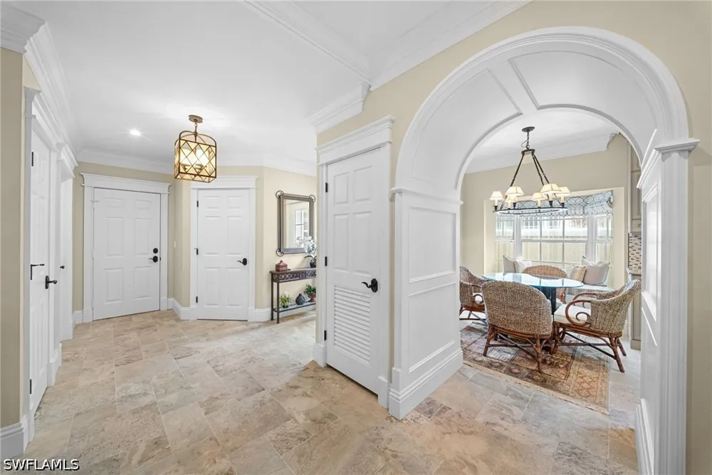 Carlton Place #3 Naples, FL 34108