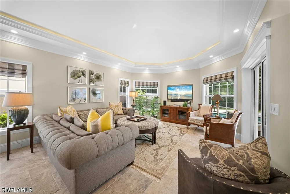 Carlton Place #3 Naples, FL 34108