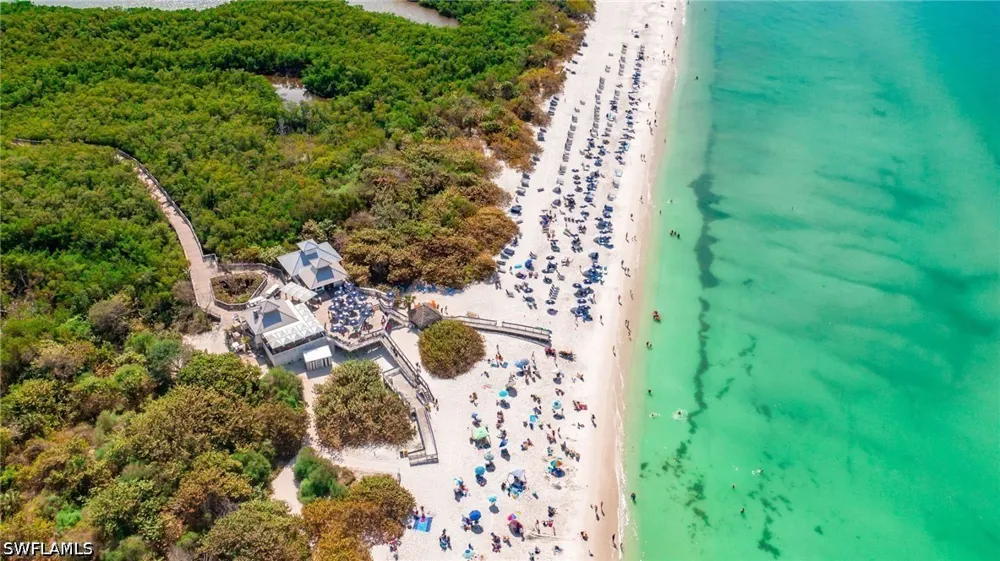 Carlton Place #3 Naples, FL 34108