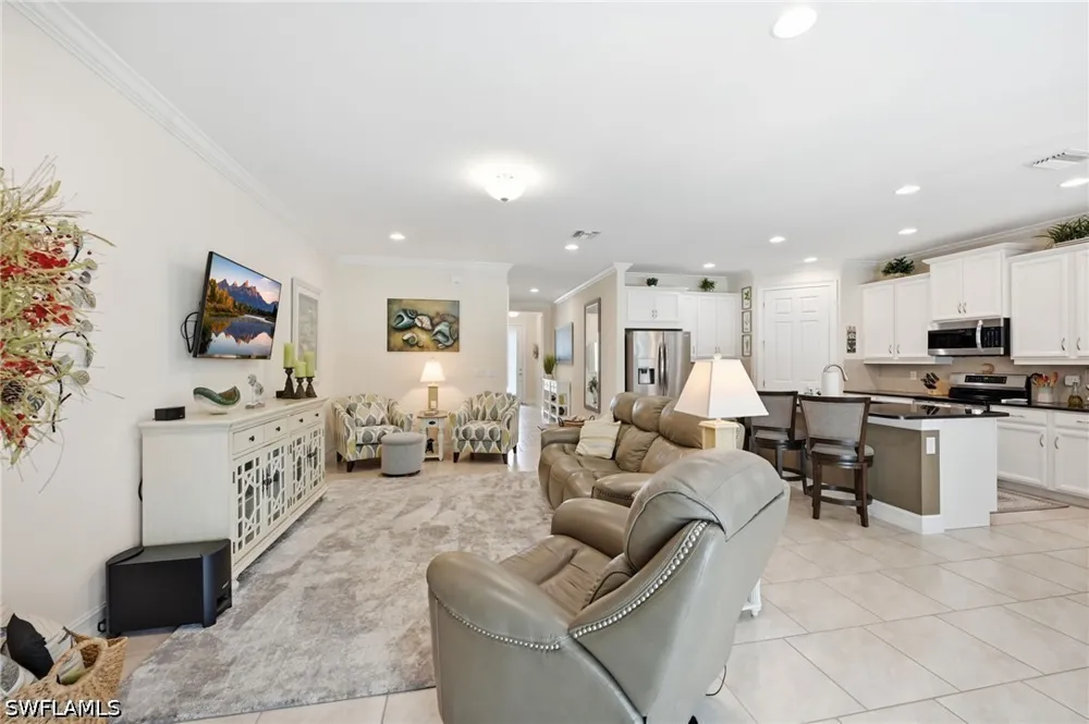 Catamaran Place Naples, FL 34114