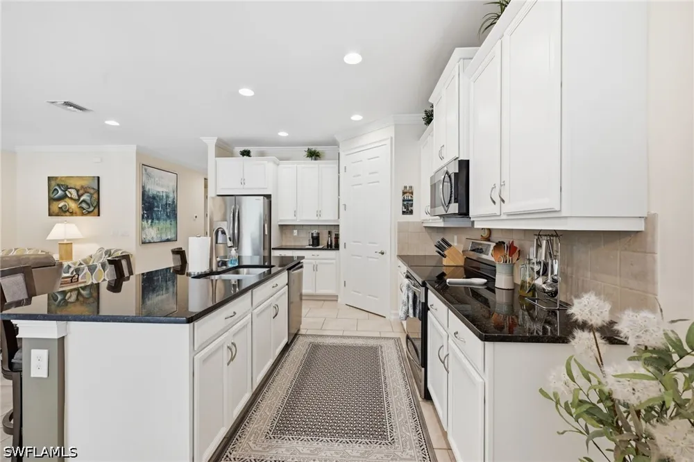 Catamaran Place Naples, FL 34114