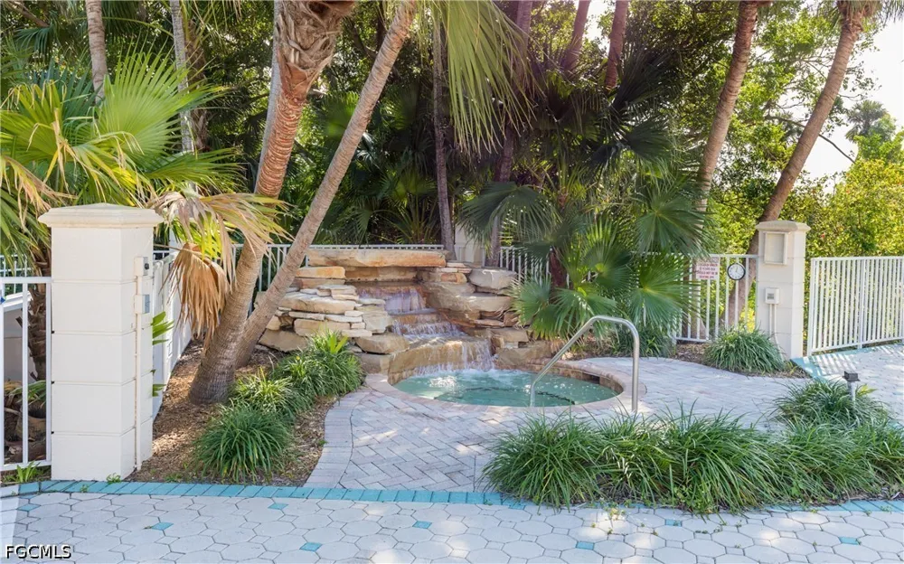 Palm Tree Boulevard #305 Cape Coral, FL 33904