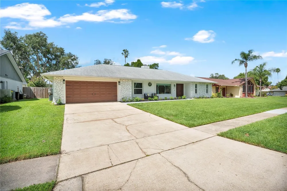 6610 ORANGE KNOLL DRIVE Belle Isle, FL 32812
