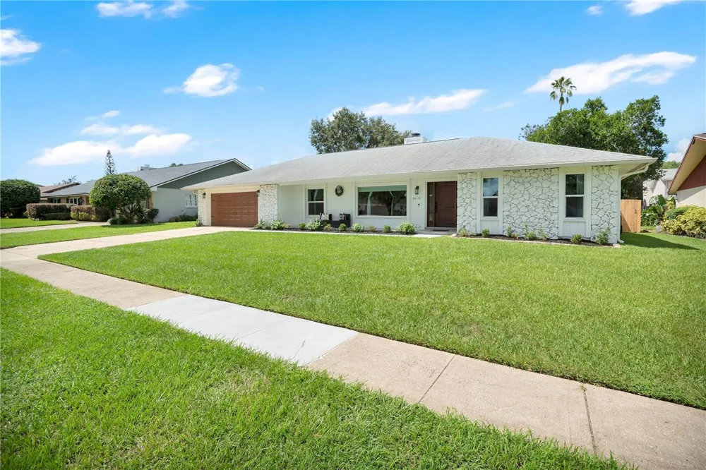 6610 ORANGE KNOLL DRIVE Belle Isle, FL 32812