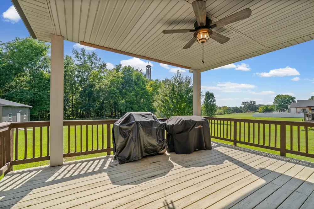 4244 Sango Road Clarksville, TN 37043