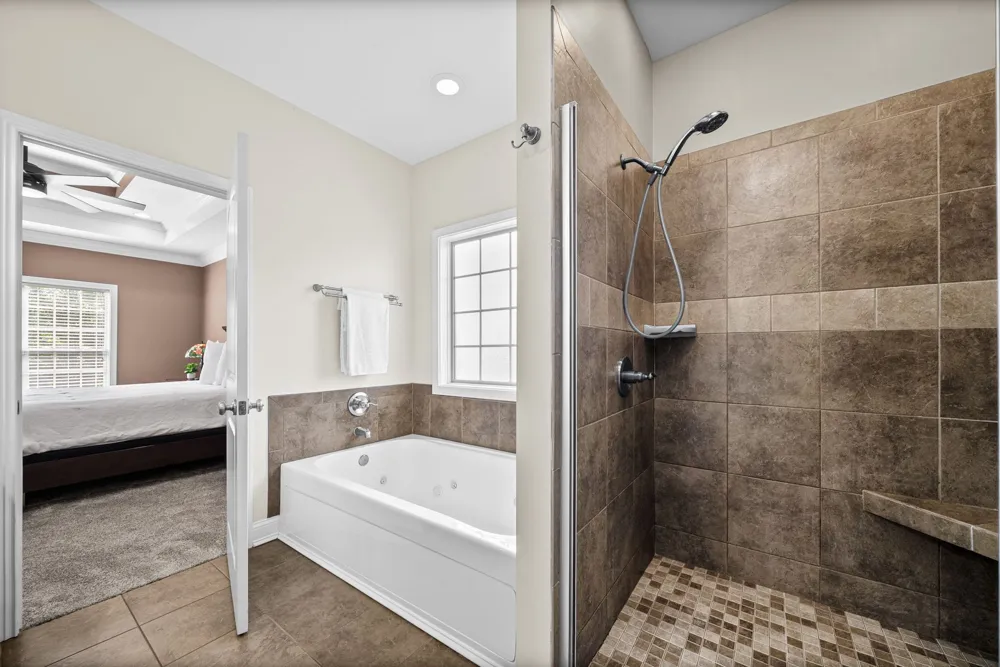 4244 Sango Road Clarksville, TN 37043