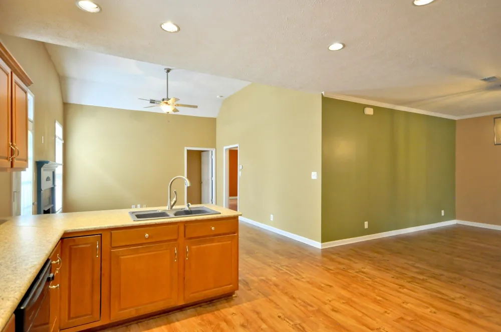 3818 HARVEST RIDGE Clarksville, TN 37040
