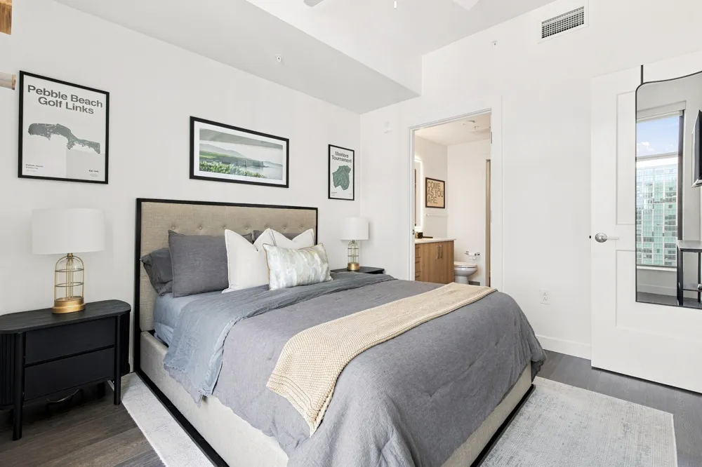 1212 Demonbreun St #1811 Nashville, TN 37203