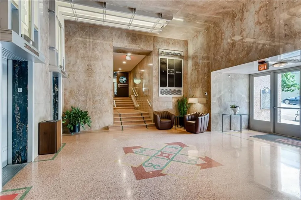 710 Colorado Street #8B Austin, TX 78701