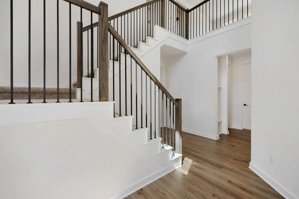 264 Bloomington Loop Hutto, TX 78634