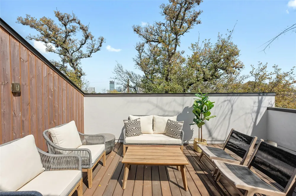 1225 Hillside Avenue #6 Austin, TX 78704