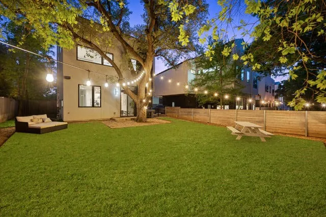 1225 Hillside Avenue #6 Austin, TX 78704