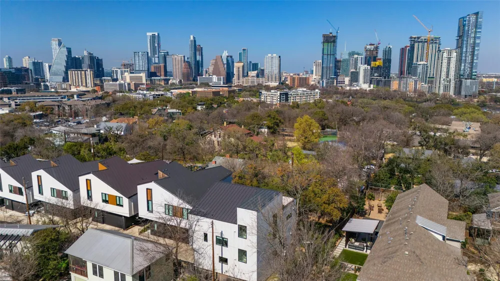 1225 Hillside Avenue #6 Austin, TX 78704