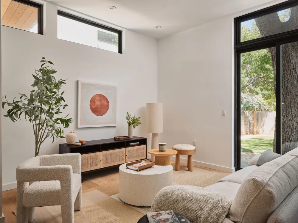 1225 Hillside Avenue #6 Austin, TX 78704