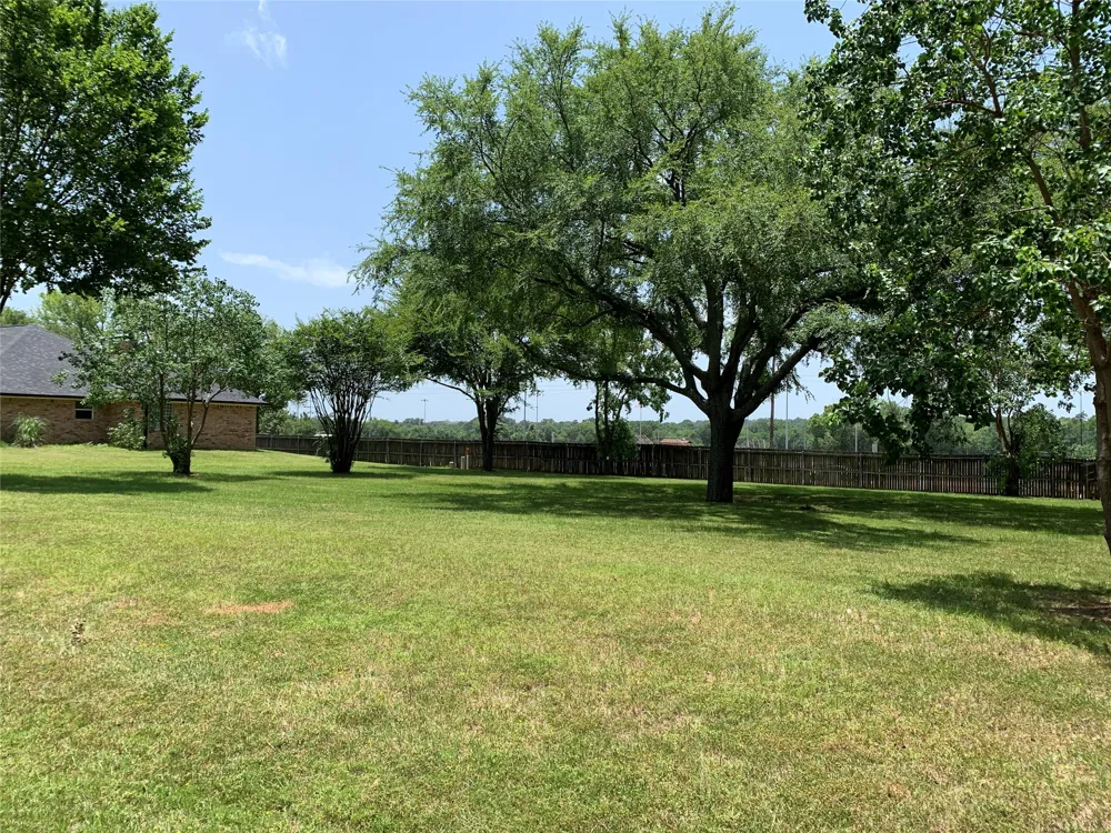Van Winkle Circle Athens, TX 75751