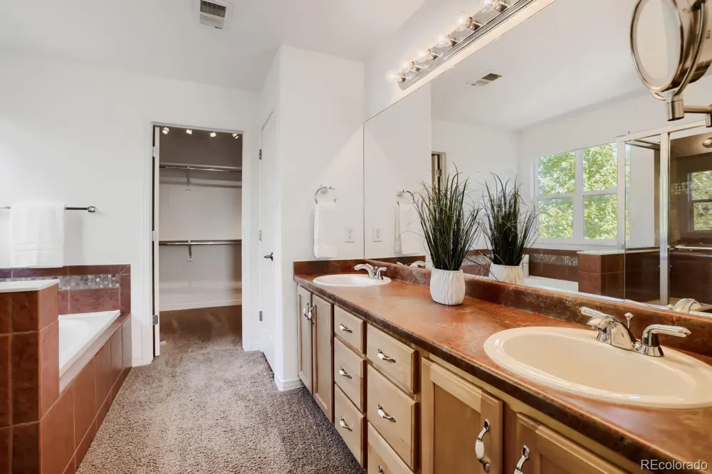 2990 Madison Lane Broomfield, CO 80023