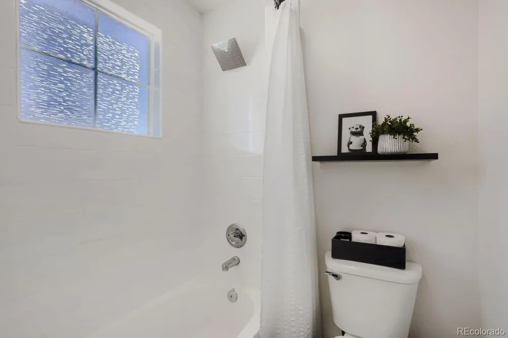 2990 Madison Lane Broomfield, CO 80023