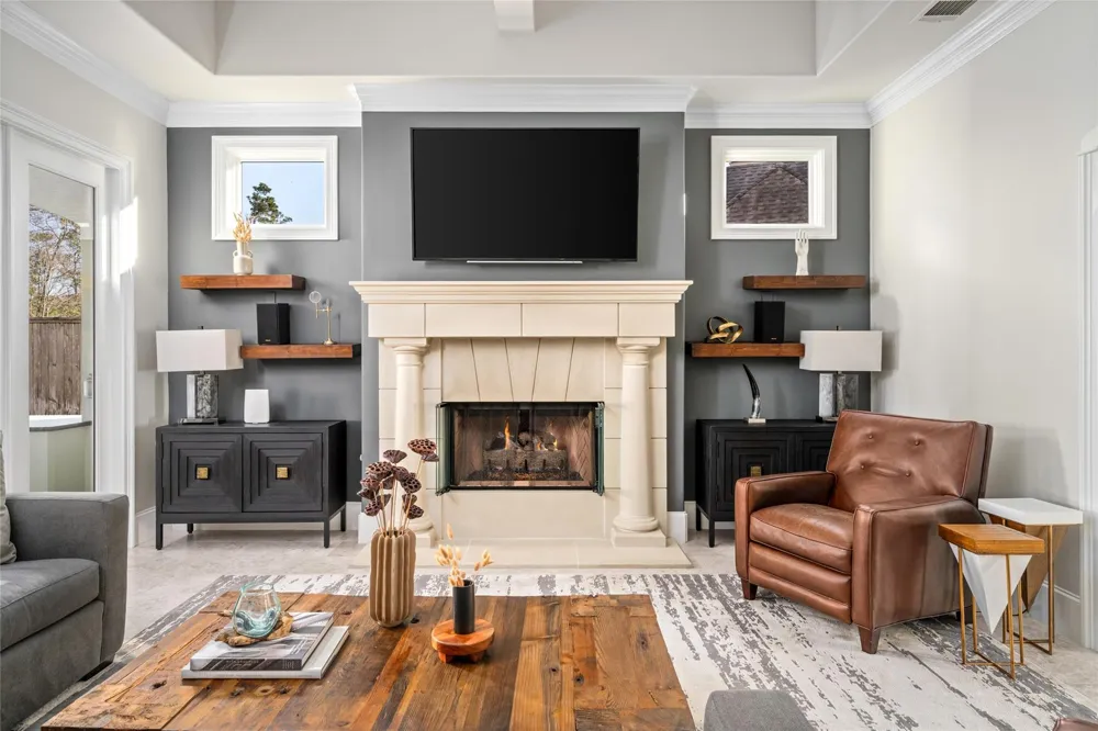 64 S Parkgate Circle The Woodlands, TX 77381