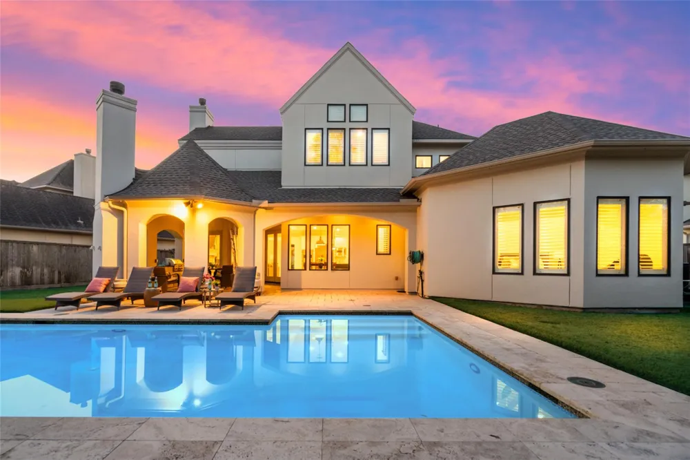 64 S Parkgate Circle The Woodlands, TX 77381
