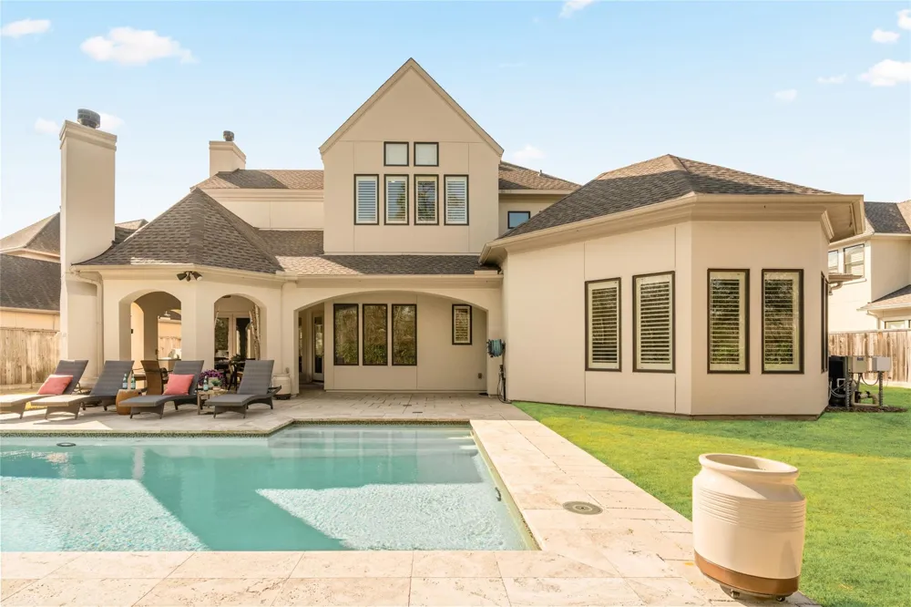 64 S Parkgate Circle The Woodlands, TX 77381