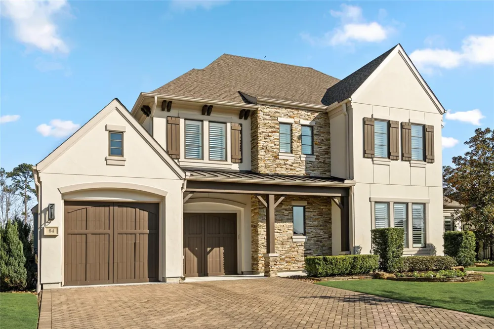 64 S Parkgate Circle The Woodlands, TX 77381