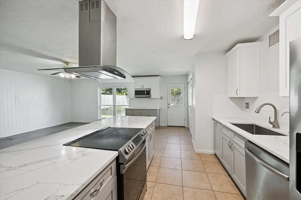 24414 Broken Bow Lane Hockley, TX 77447