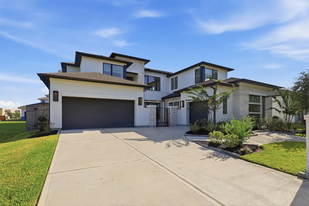 10007 Regal Mist Drive Missouri City, TX 77459