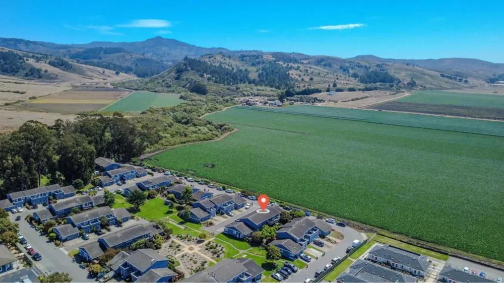 1044 Suzanne Court Half Moon Bay, CA 94019