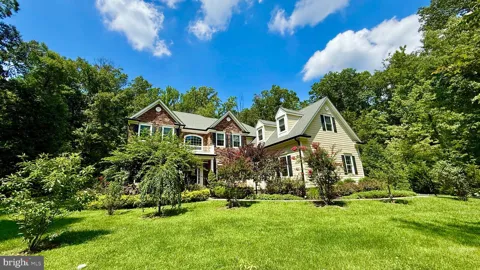 28 BEECH HILL CIRCLE