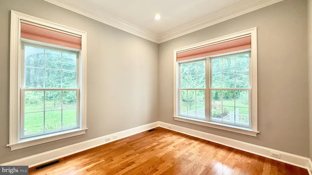 28 BEECH HILL CIRCLE Princeton, NJ 08540