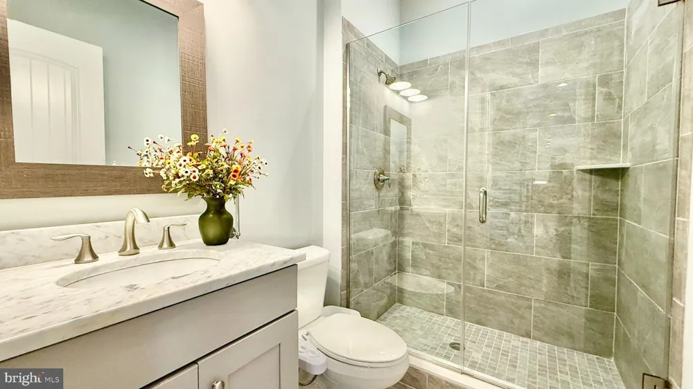 28 BEECH HILL CIRCLE Princeton, NJ 08540