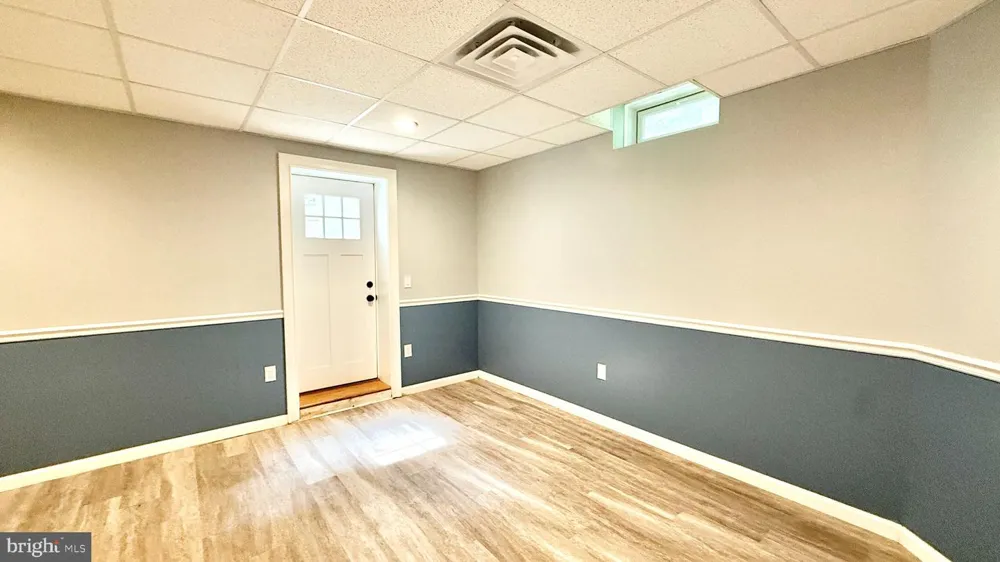 28 BEECH HILL CIRCLE Princeton, NJ 08540