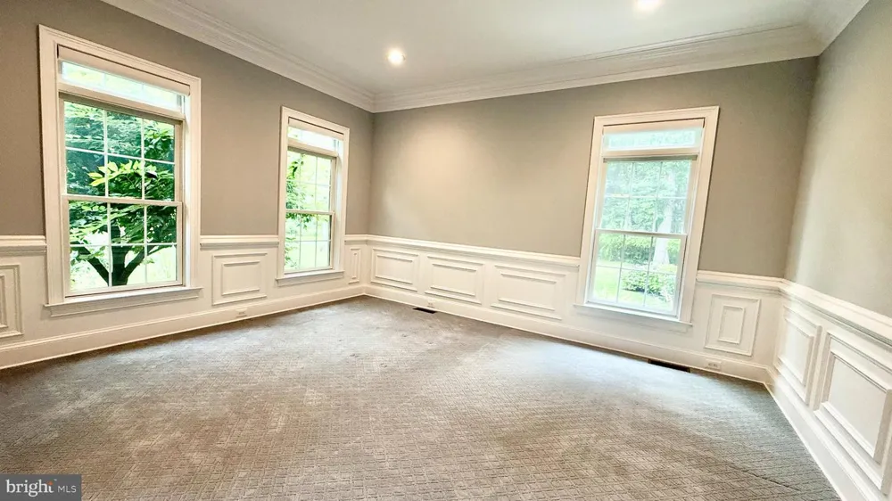 28 BEECH HILL CIRCLE Princeton, NJ 08540
