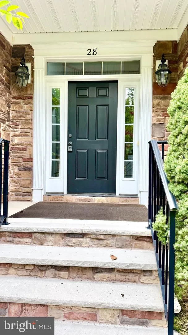 28 BEECH HILL CIRCLE Princeton, NJ 08540
