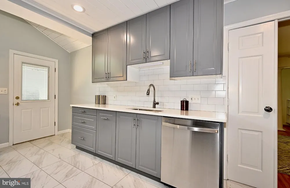 5308 ALTA VISTA ROAD Bethesda, MD 20814