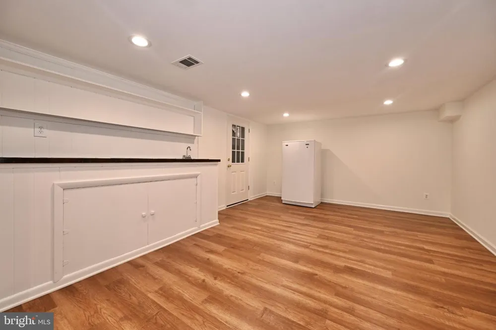 5308 ALTA VISTA ROAD Bethesda, MD 20814