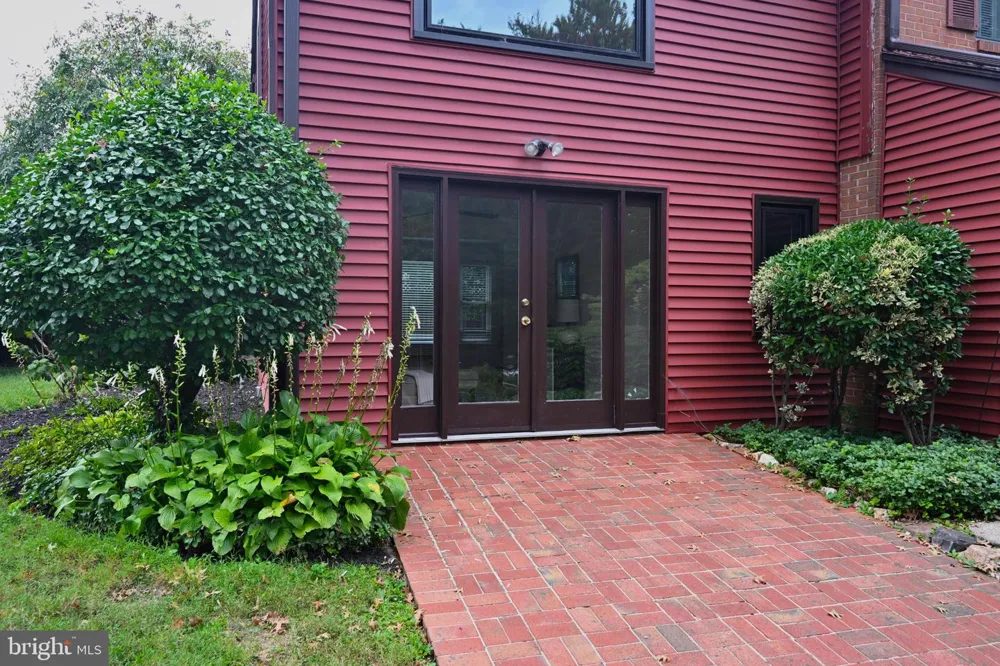 5308 ALTA VISTA ROAD Bethesda, MD 20814