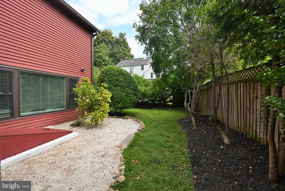 5308 ALTA VISTA ROAD Bethesda, MD 20814