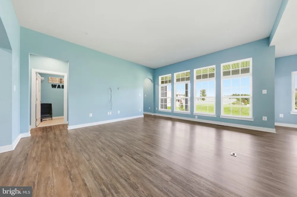 18323 PETWORTH CIRCLE Hagerstown, MD 21740